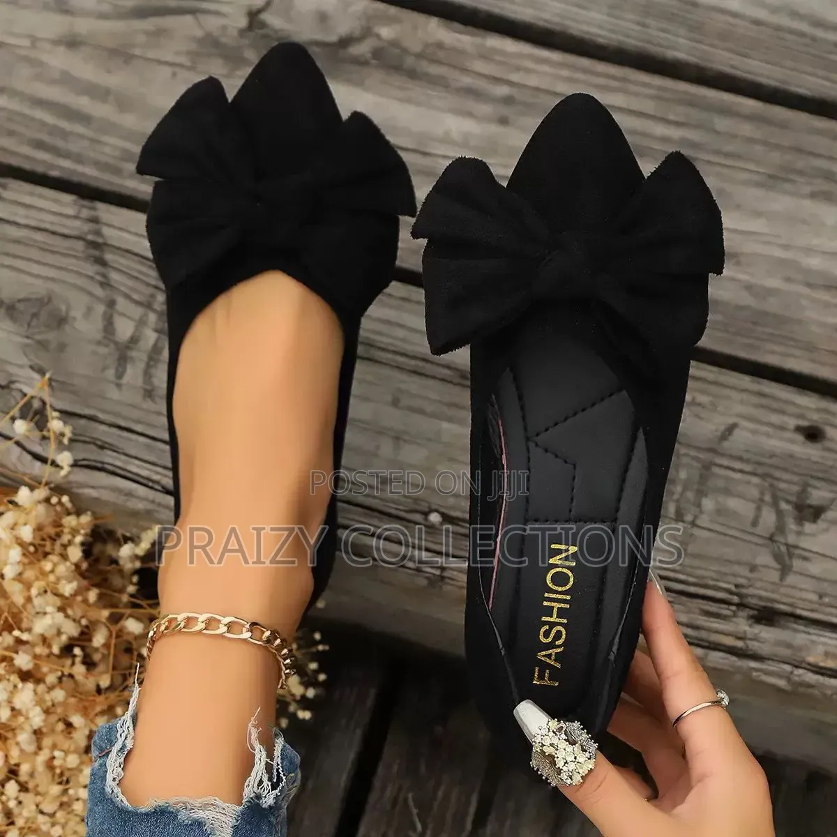 Elegant Bow Flats