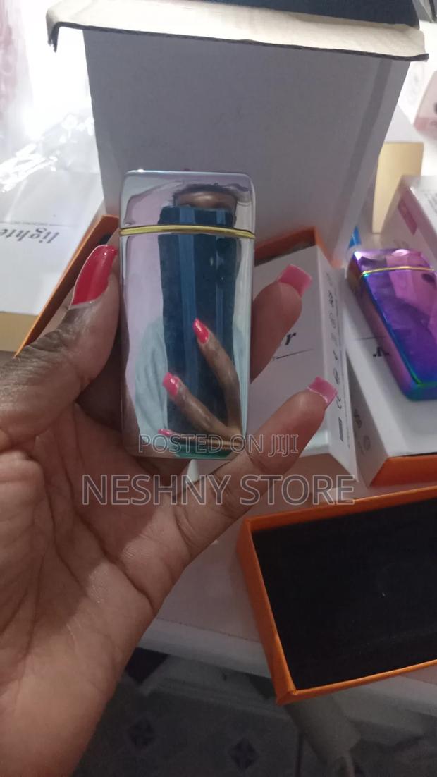 Usb Rechargeable Lighter - thumbnail 3