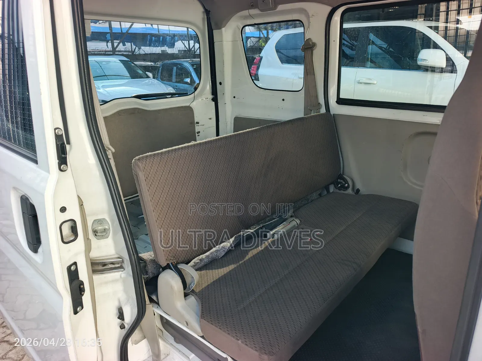 Suzuki Every Wagon 2018 White