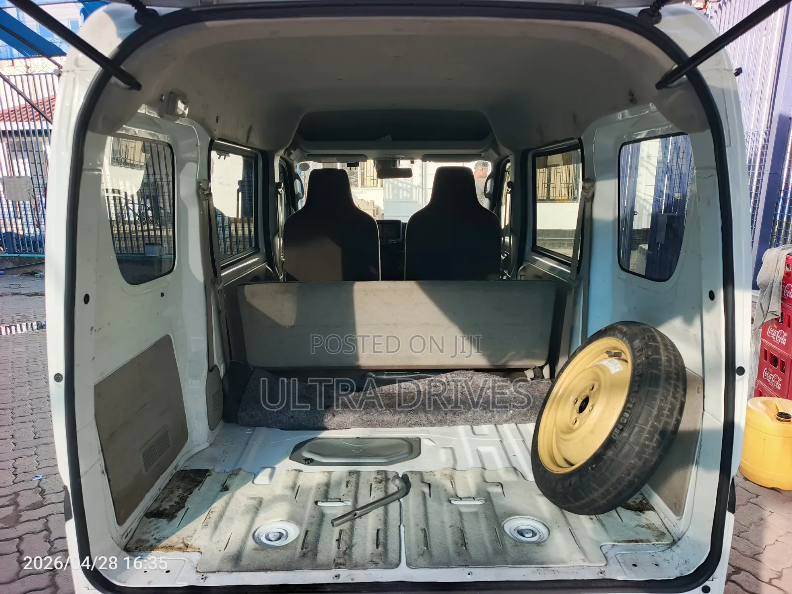 Suzuki Every Wagon 2018 White