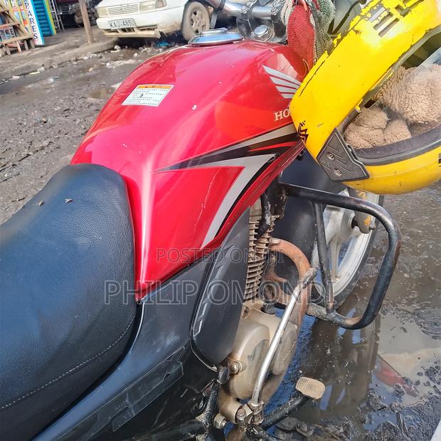 Honda CBX 2020 Red - thumbnail 2