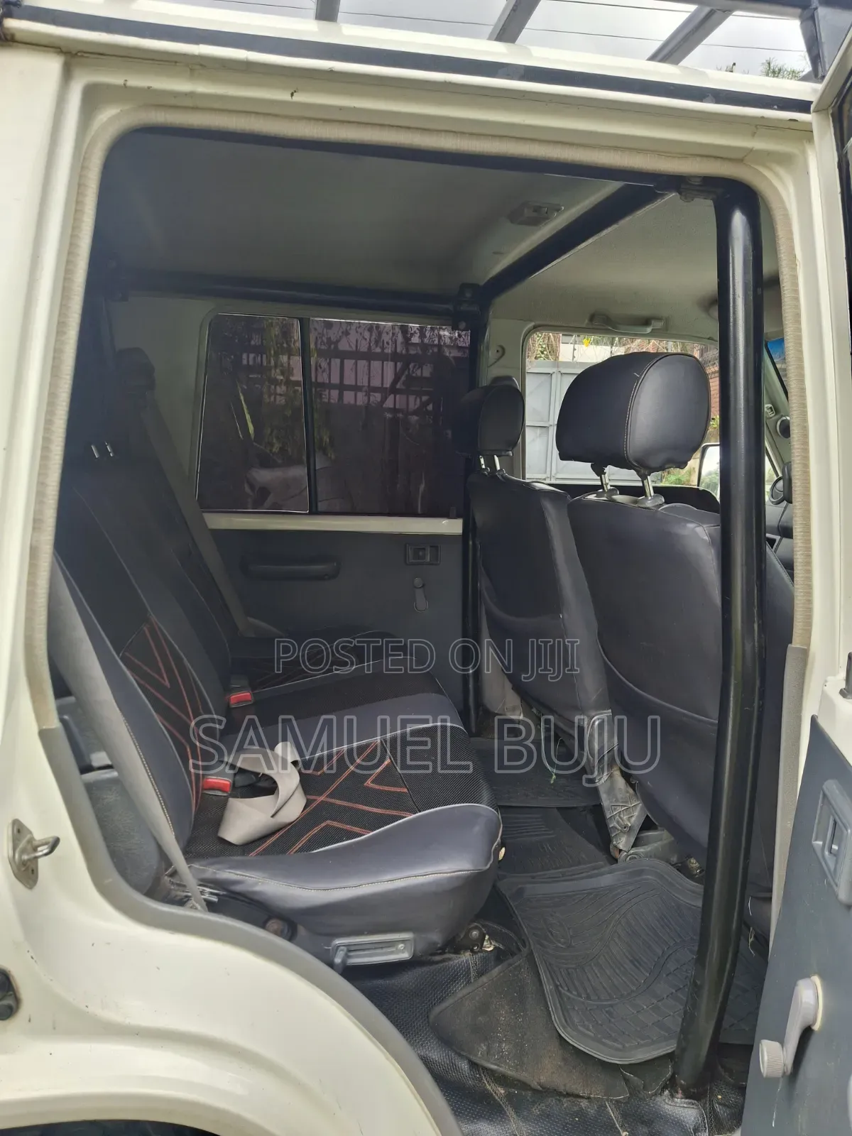 Toyota Land Cruiser 2011 Beige