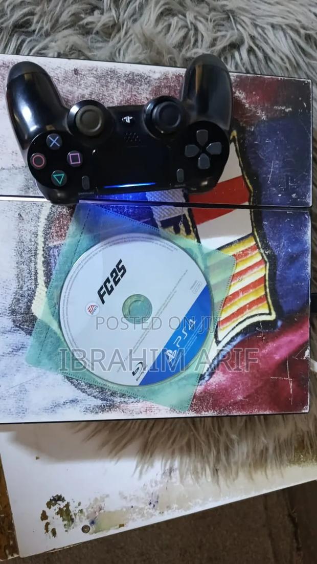 Ps4 Console