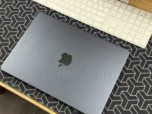 Laptop Apple MacBook Air 2022 M2 16GB Apple M2 SSD 256GB