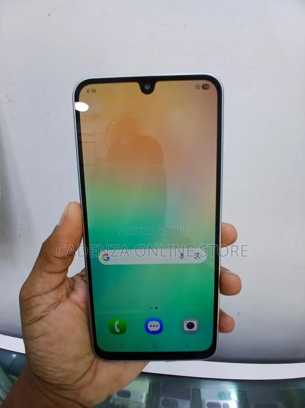Samsung Galaxy M36 5G 128 GB White - thumbnail 4