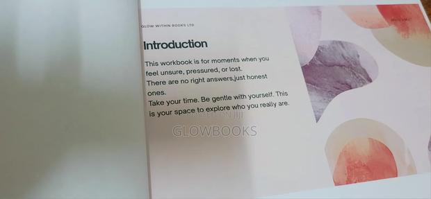 Who Am I? A Short Workbook for Teens. - thumbnail 2