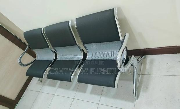 Confortable Seats for Waiting Area (3 Seater) - main view
