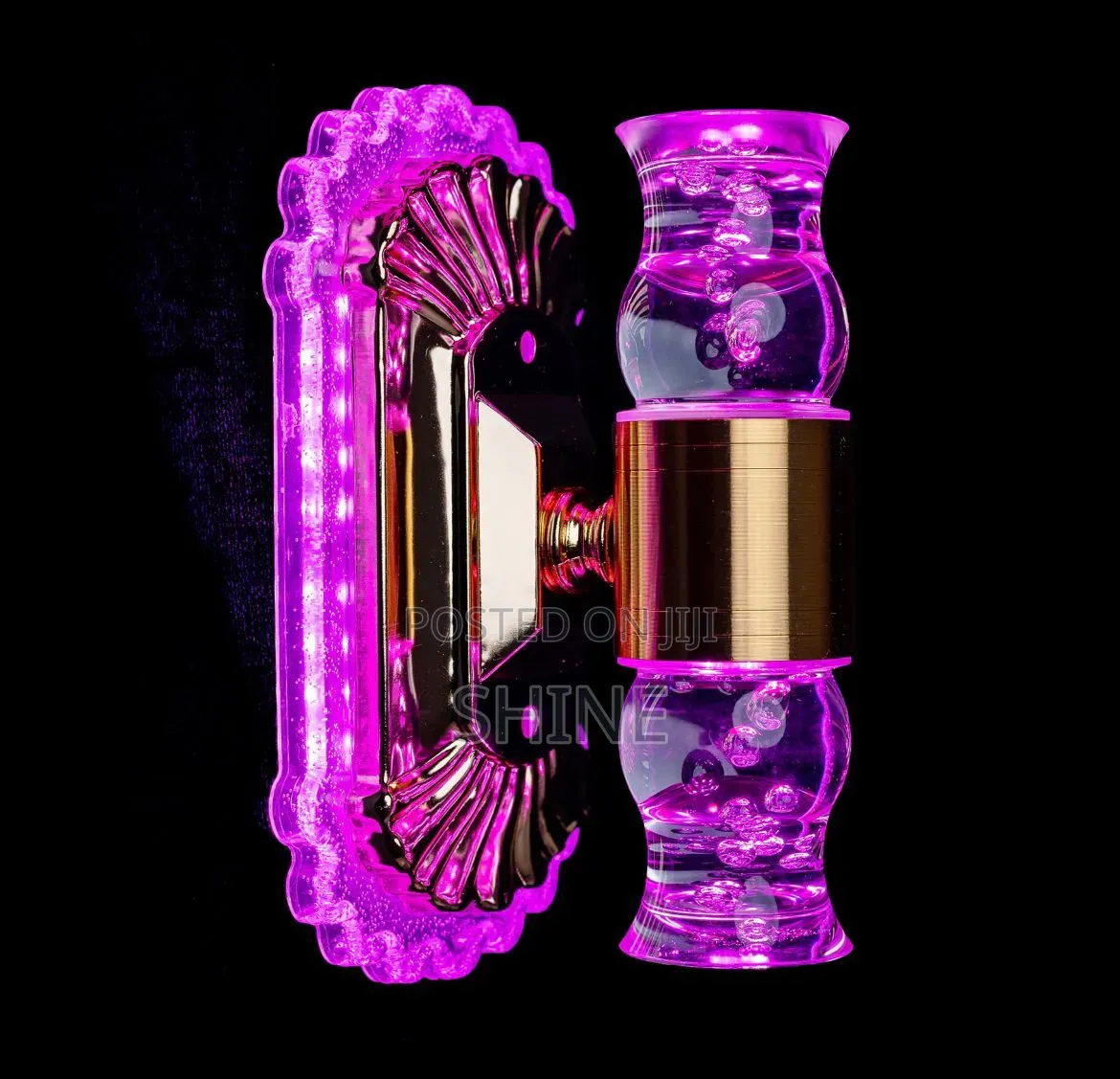 Modern Stunning Wall Light