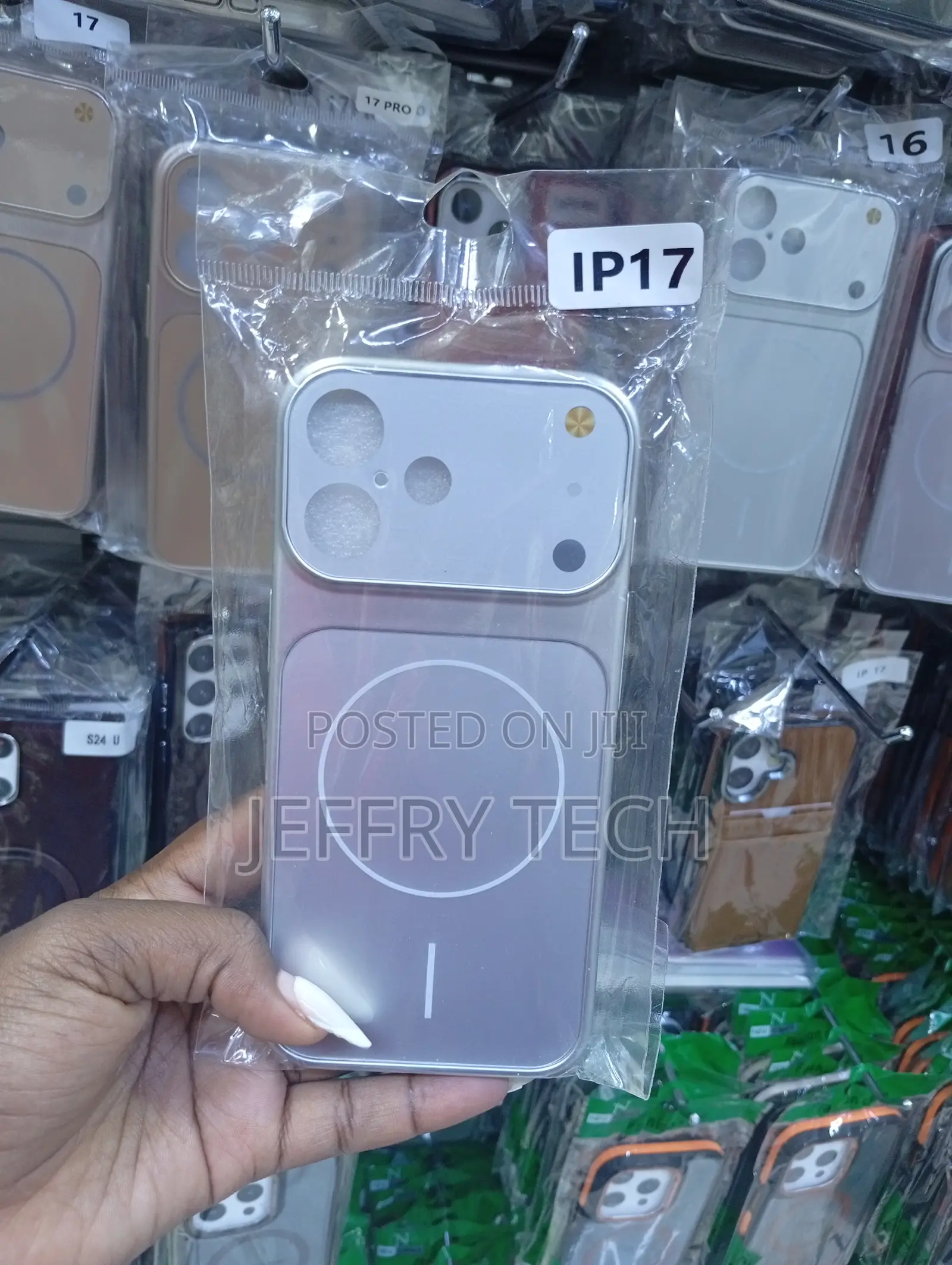 iPhone 17 Magnetic Converter Case
