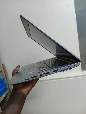 Laptop HP EliteBook 820 G3 8GB Intel Core i5 SSD 256GB