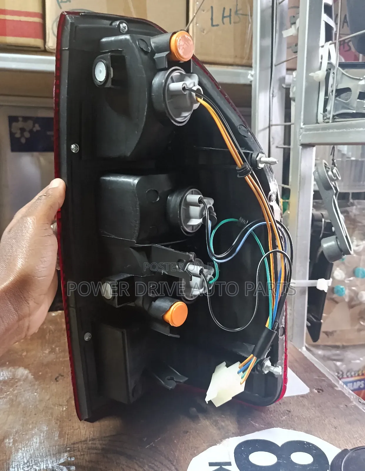 Tail Lamp Dmax 2002