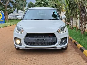Suzuki Swift Sport 2019 White
