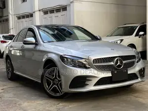 Mercedes-Benz C220 2019 Silver