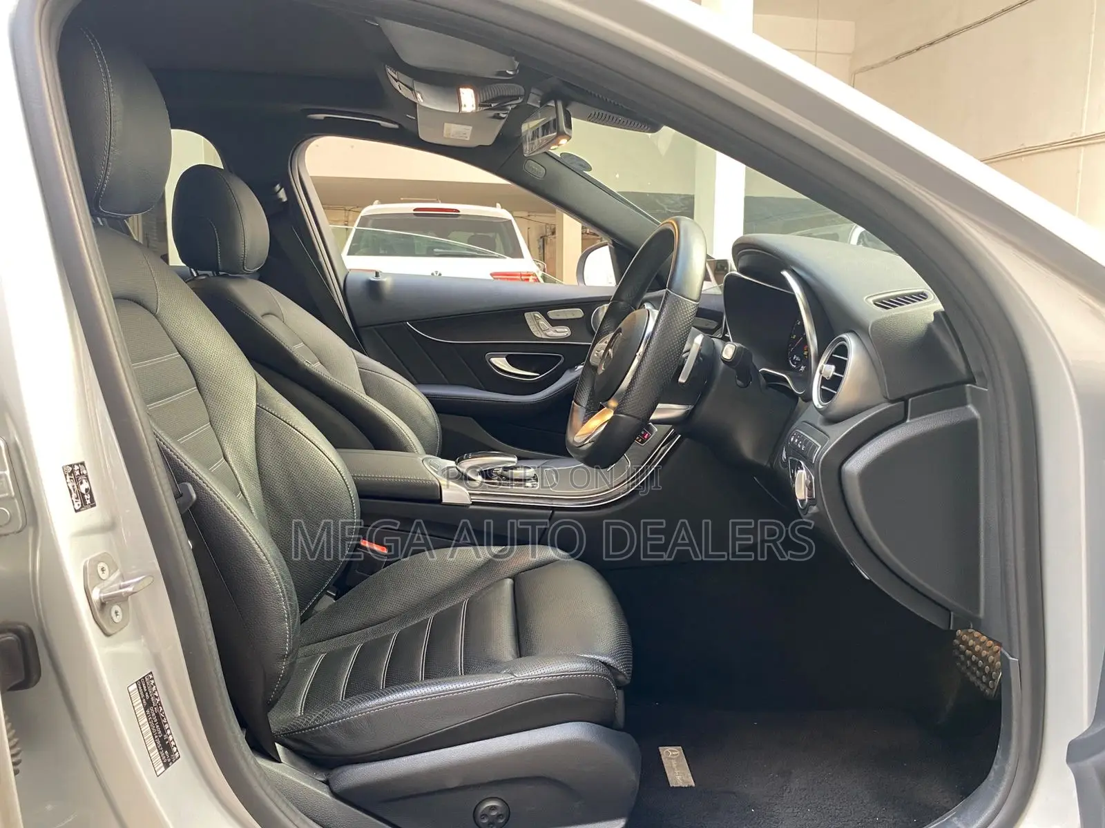 Mercedes-Benz C220 2019 Silver