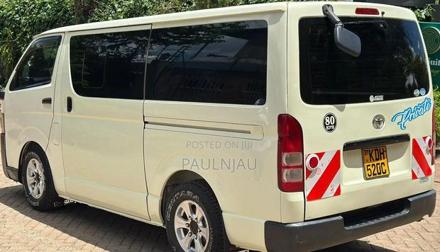 Toyota HiAce 2018 White - thumbnail 6