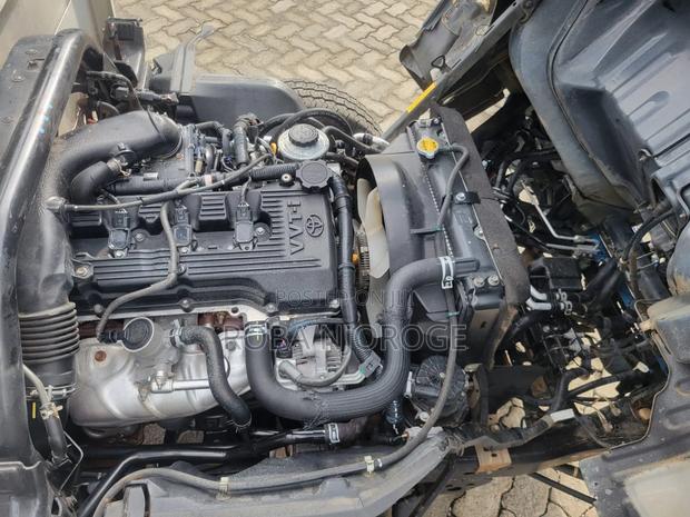 Toyota Dyna Very Clean - thumbnail 7