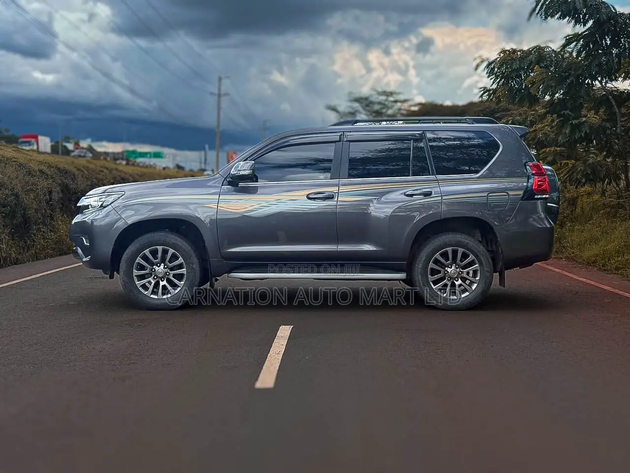 Toyota Land Cruiser Prado Kakadu 2018 Gray