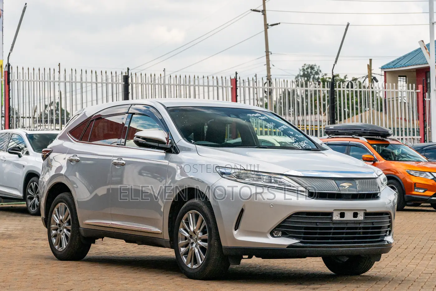 Toyota Harrier 2019 Silver
