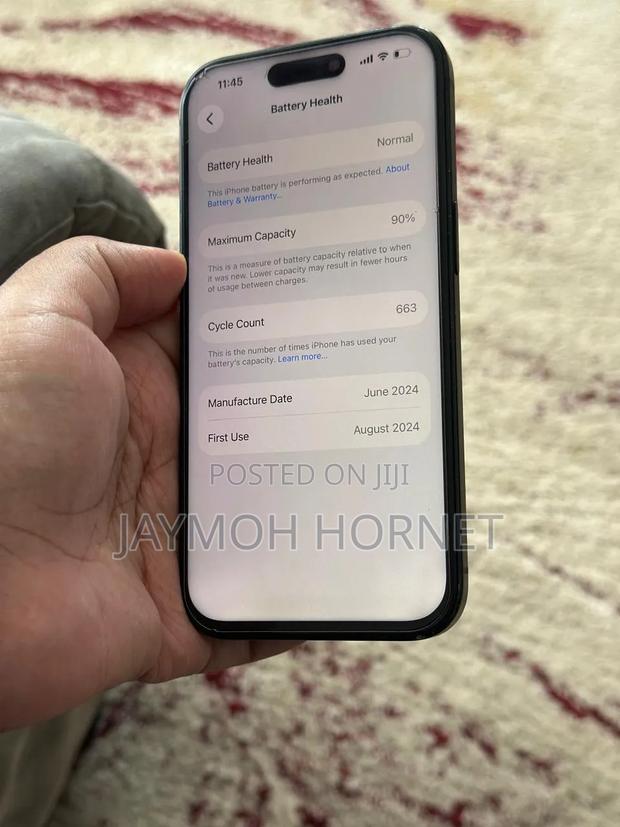 Apple iPhone 15 256 GB Black - thumbnail 4