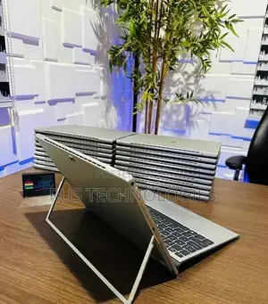 Laptop HP Elite x2 1013 G4 16GB Intel Core i5 SSD 256GB