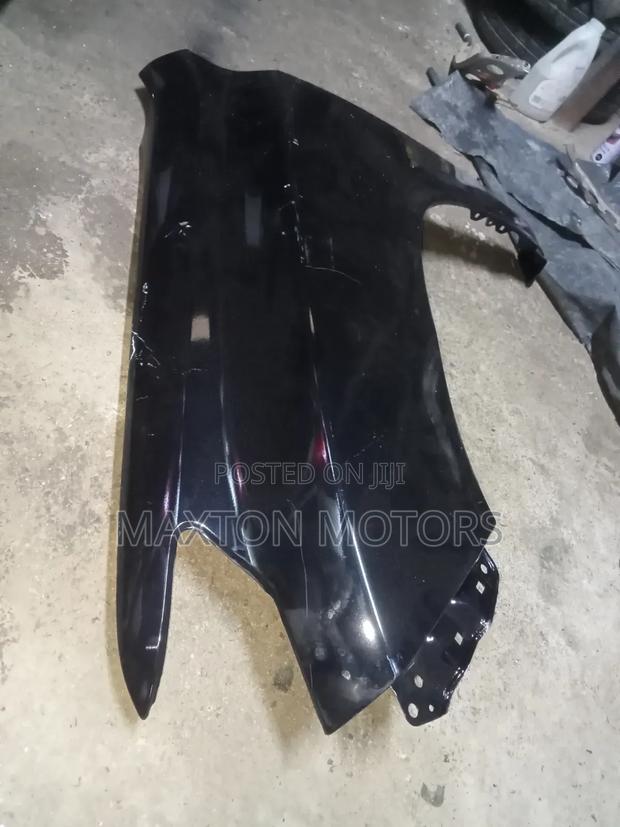 Prado 150 Wing / Fender (2010-2013)