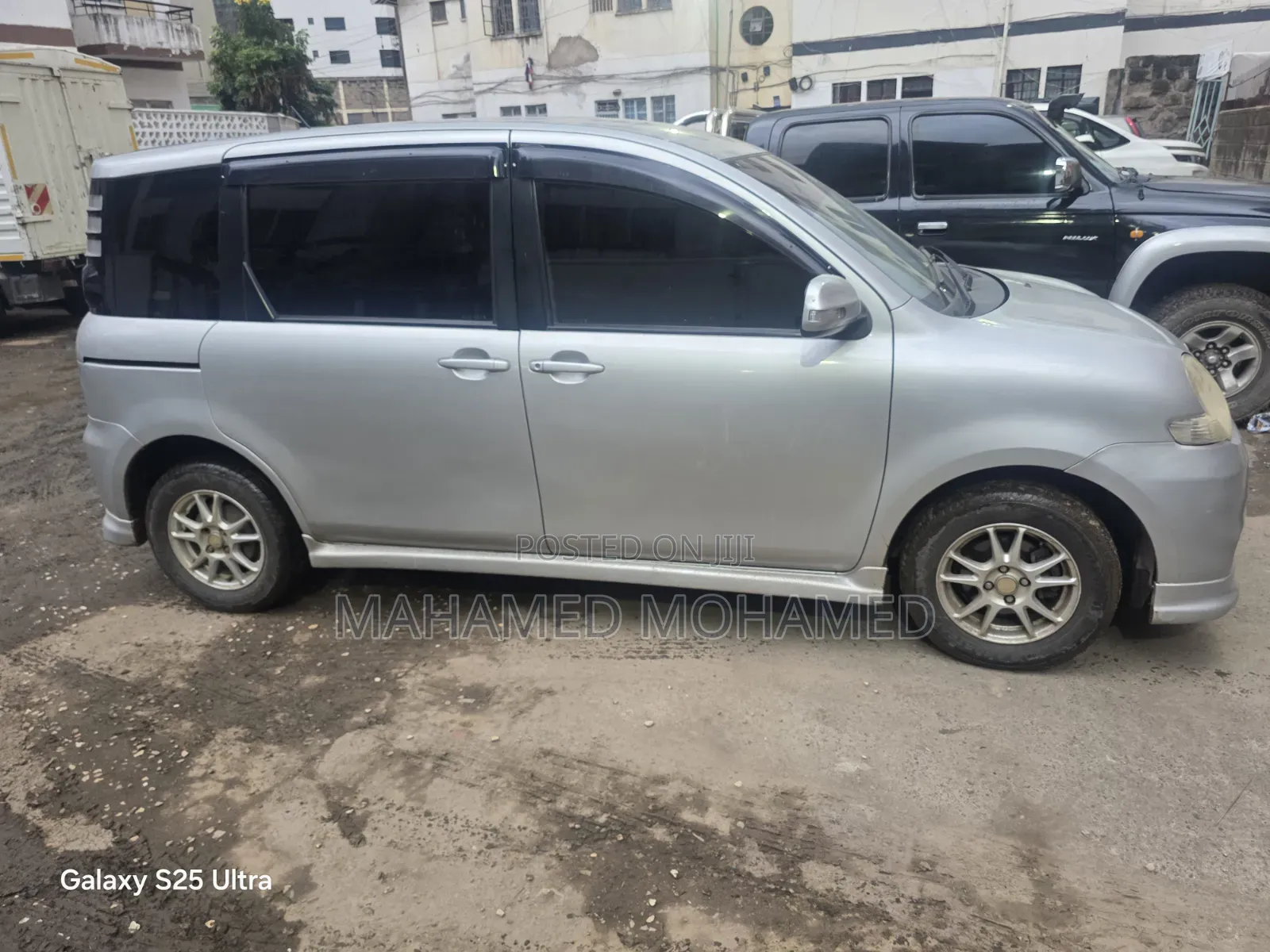 Toyota Sienta 2007 Silver