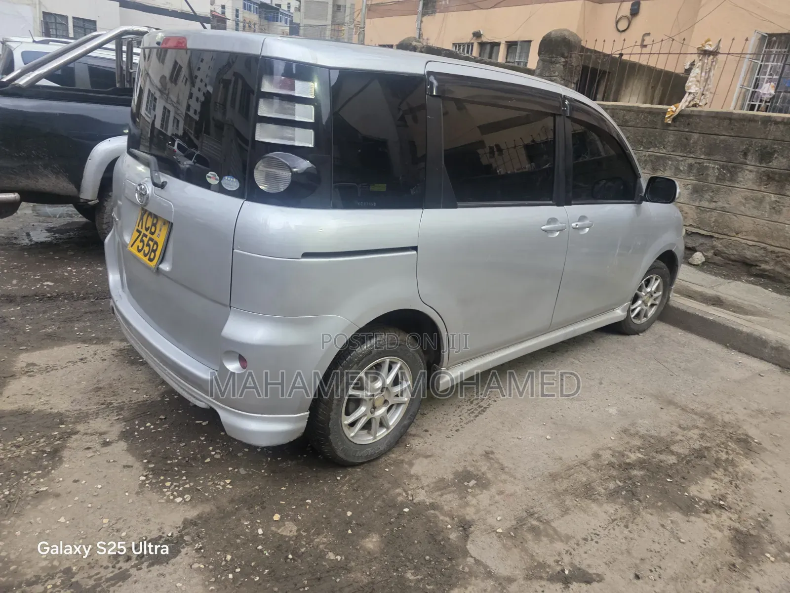 Toyota Sienta 2007 Silver