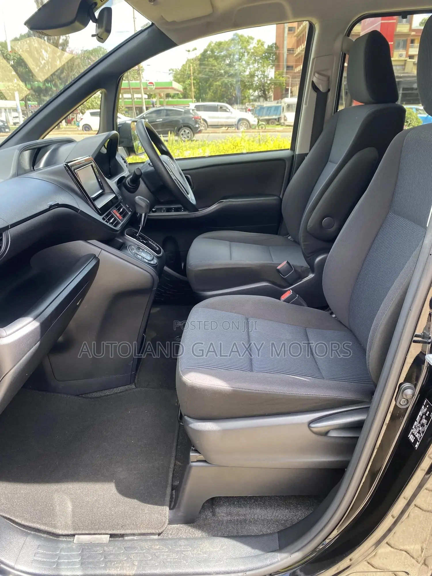 Toyota Voxy 2019 Black