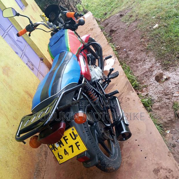 Bajaj Boxer 2021 Red - thumbnail 5