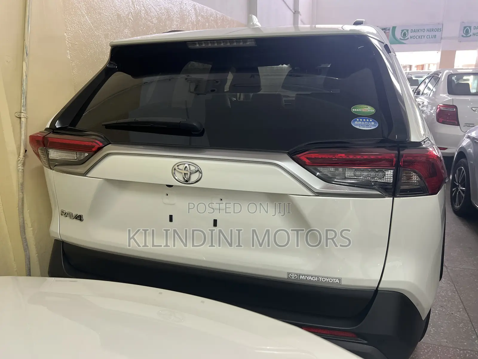 Toyota RAV4 2019 White