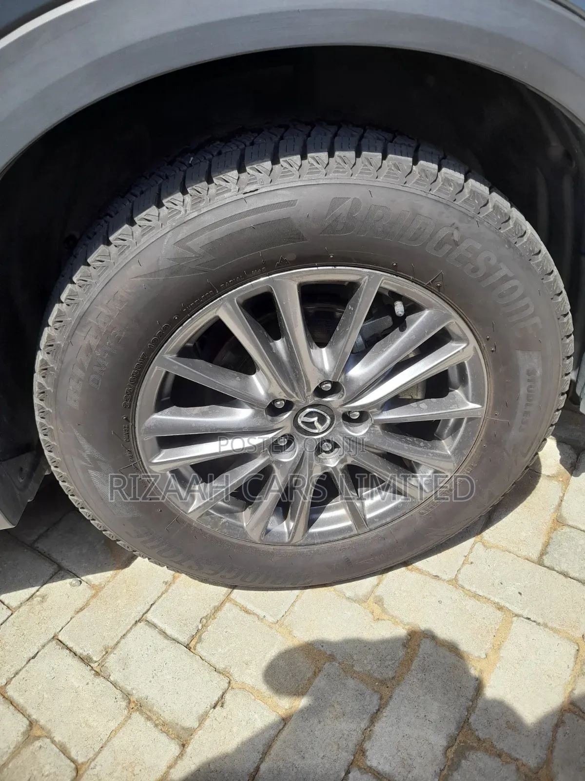 Mazda CX-5 2019 Gray