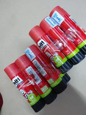 Adhesive Pritt Glue Stick