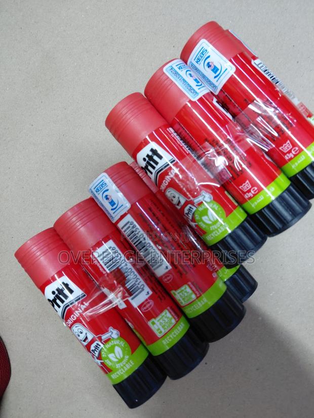Adhesive Pritt Glue Stick