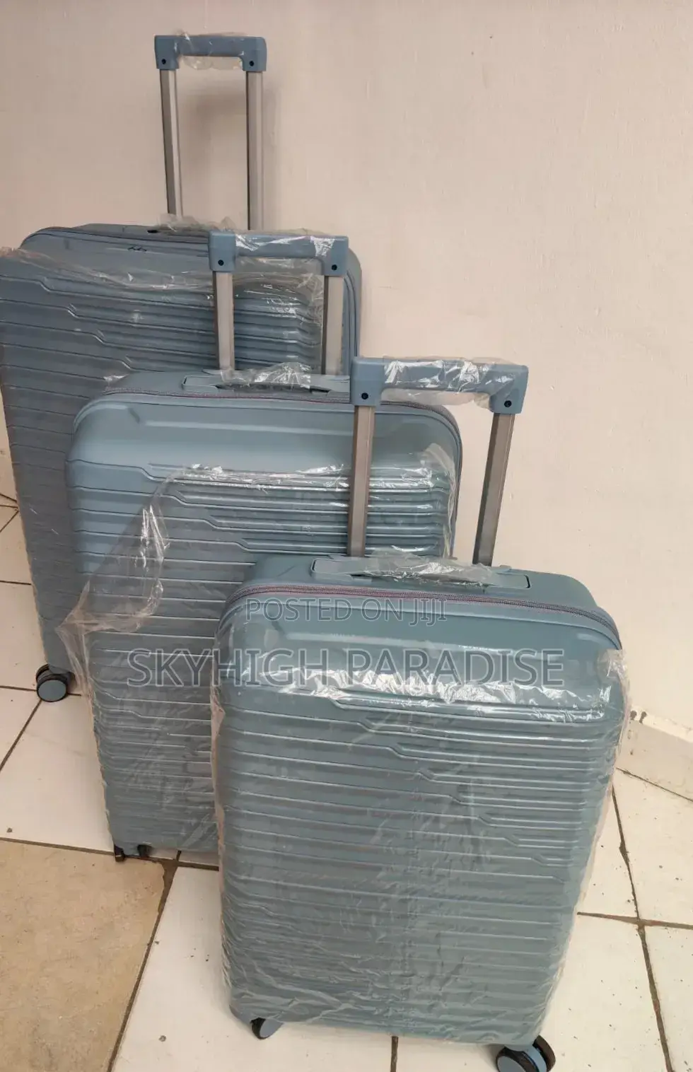 *Unbreakable Double Zip Rubber Suitcase Pp 3-in-1 Suitcase Set*