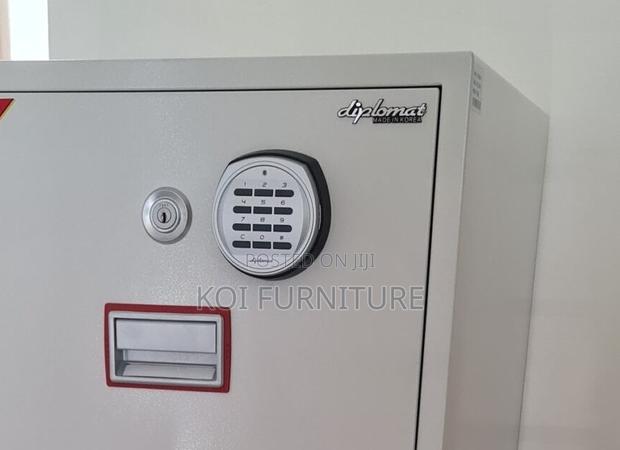 Office Safes; Executive 4 Drawered Fireproof Diplomatic Safe - thumbnail 7