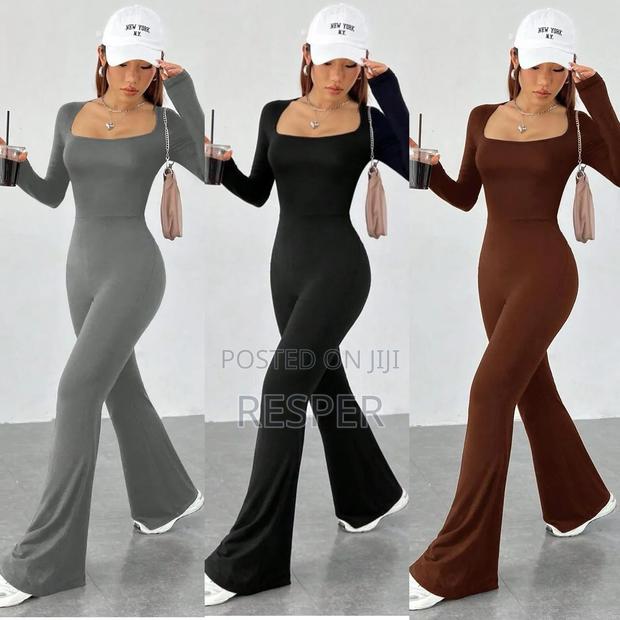 Jamsuits and Rompers - thumbnail 2