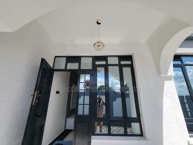 3bdrm Bungalow in Mugutha, Kimbo for sale - thumbnail 8