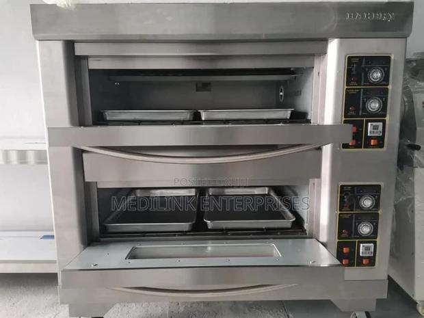 Premier Double Deck 4-Trays Baking Oven - main view