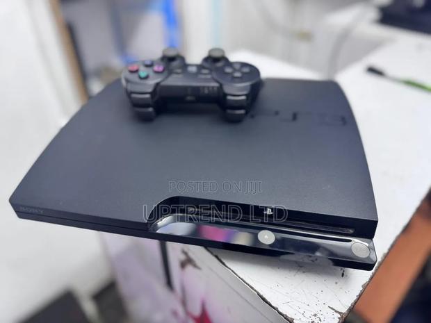 Sony Playstation 3 Ps3 Slim 250gb Console (Ex-Uk) - Black, Excellent - main view
