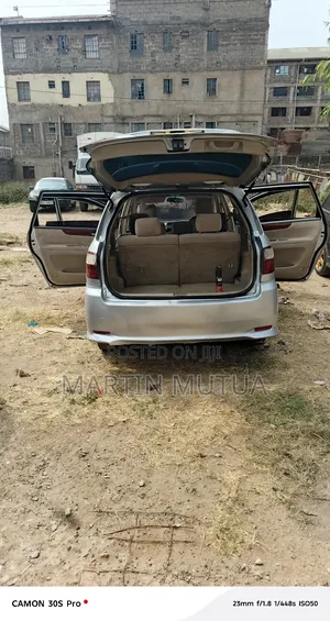 Carhire With a Chauffeur, Seven Seater