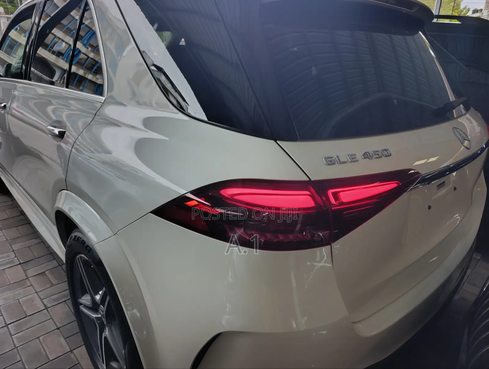 Mercedes-Benz GLE-Class GLE 450 4MATIC 2024 White