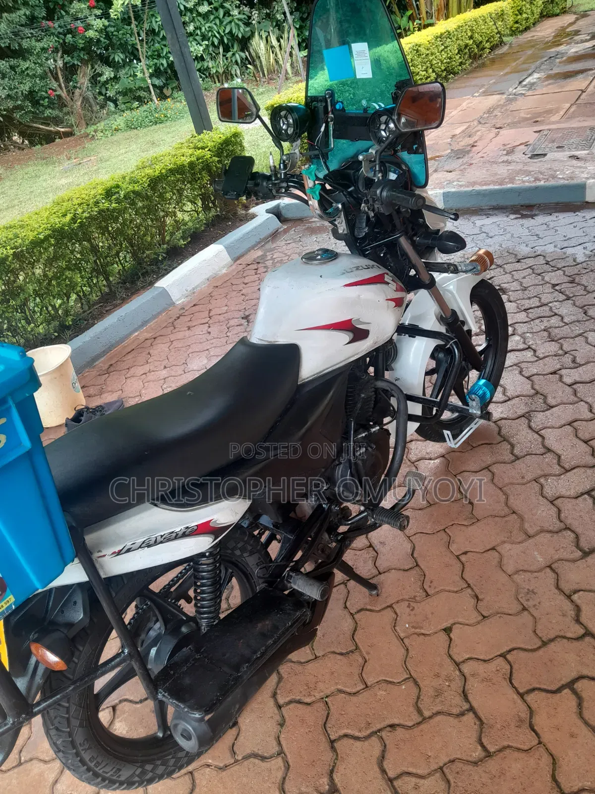 Suzuki GSX 125 2018 White
