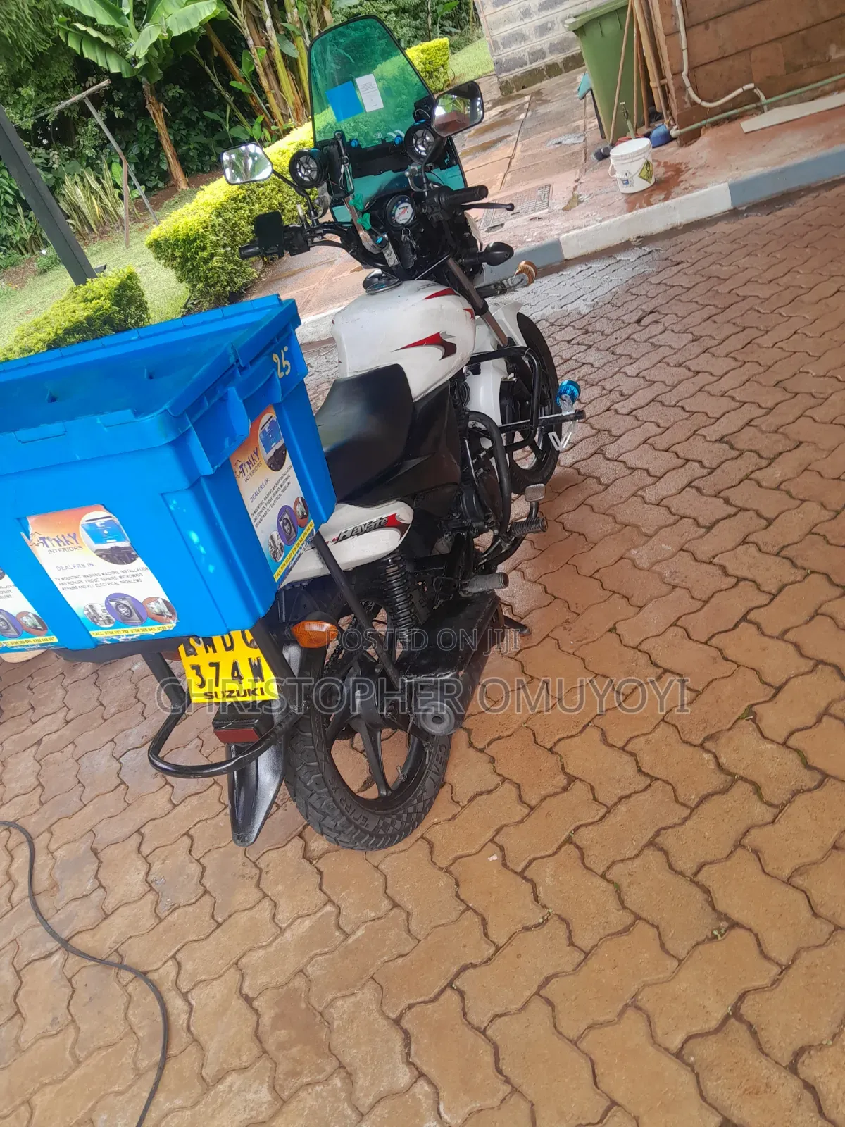 Suzuki GSX 125 2018 White