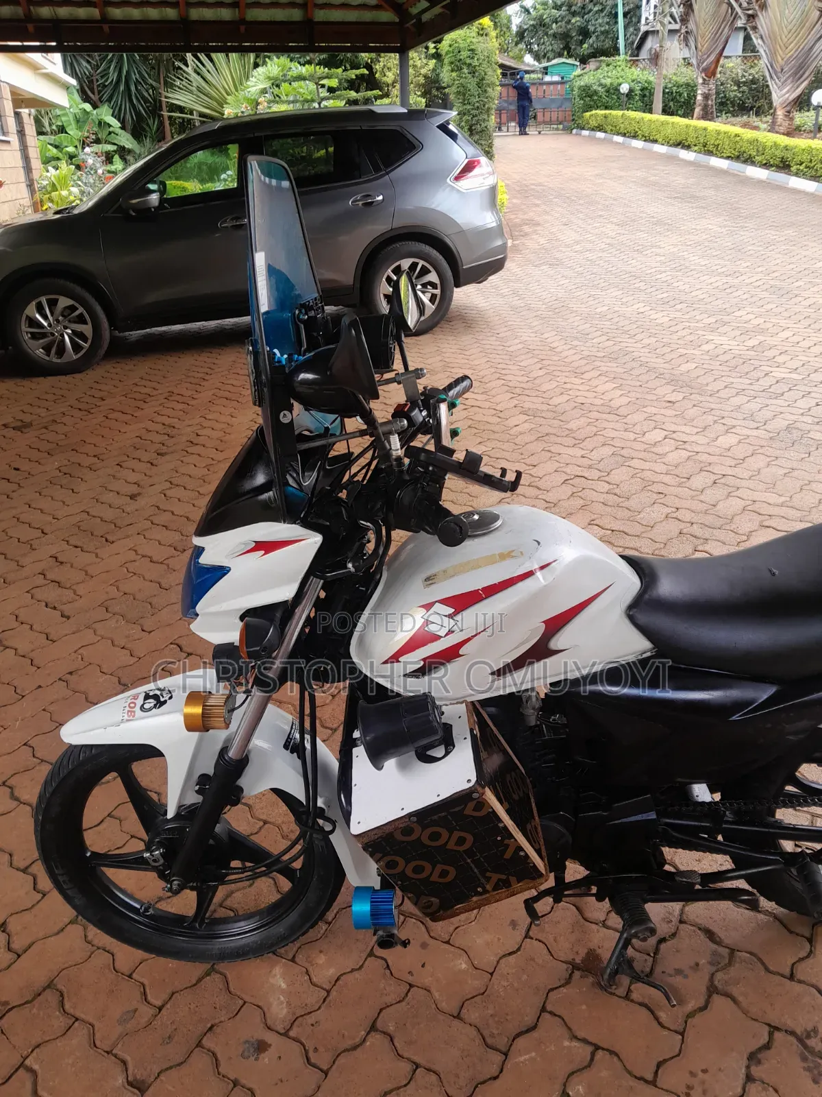 Suzuki GSX 125 2018 White