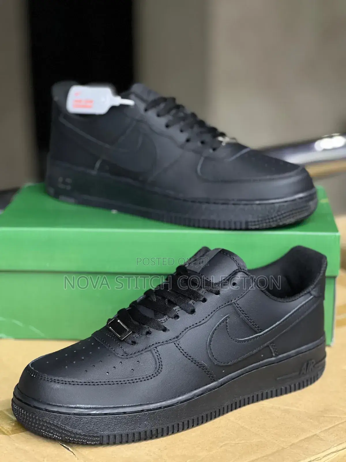 Nike Air Force 1