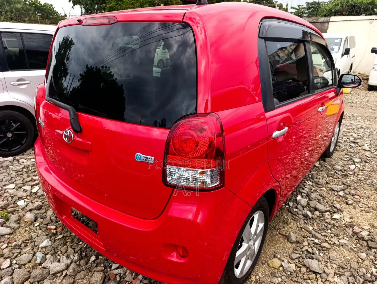 Toyota Porte 1.5 FWD 2019 Red