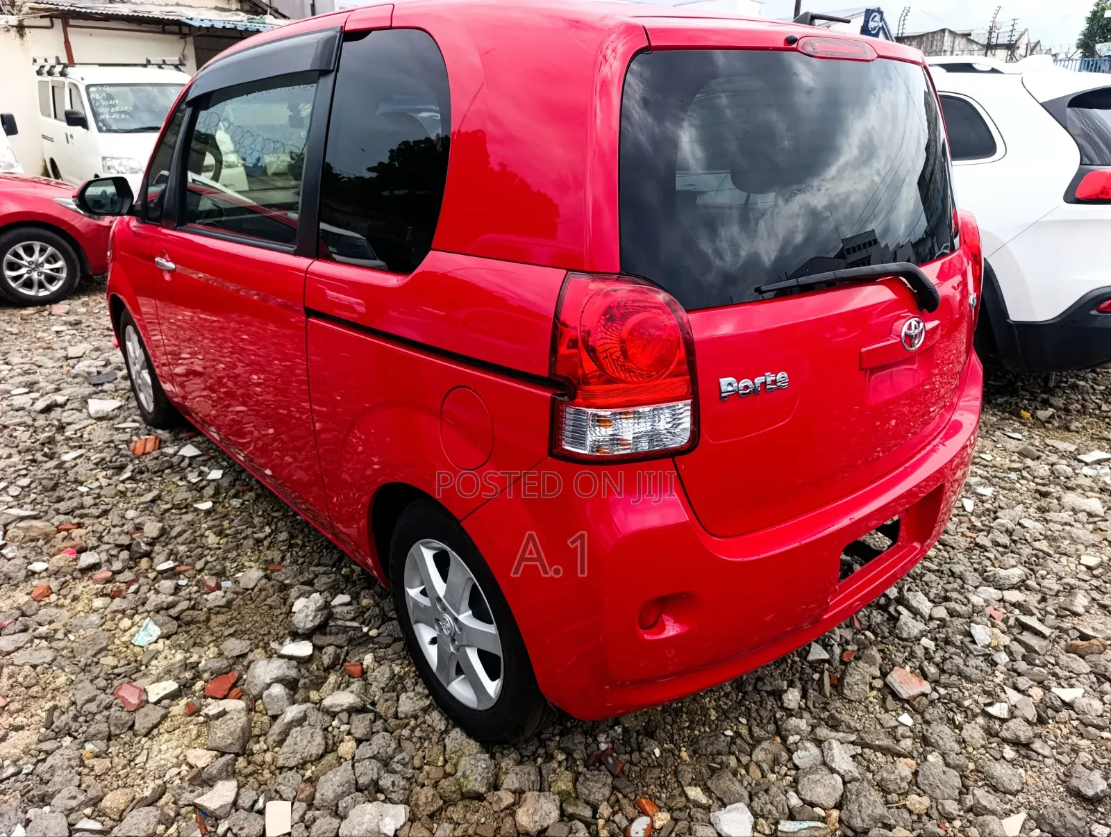 Toyota Porte 1.5 FWD 2019 Red