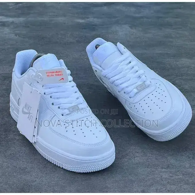 Nike Air Force 1