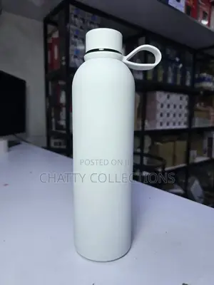 750 Ml White Insulated Vacuum Flasks