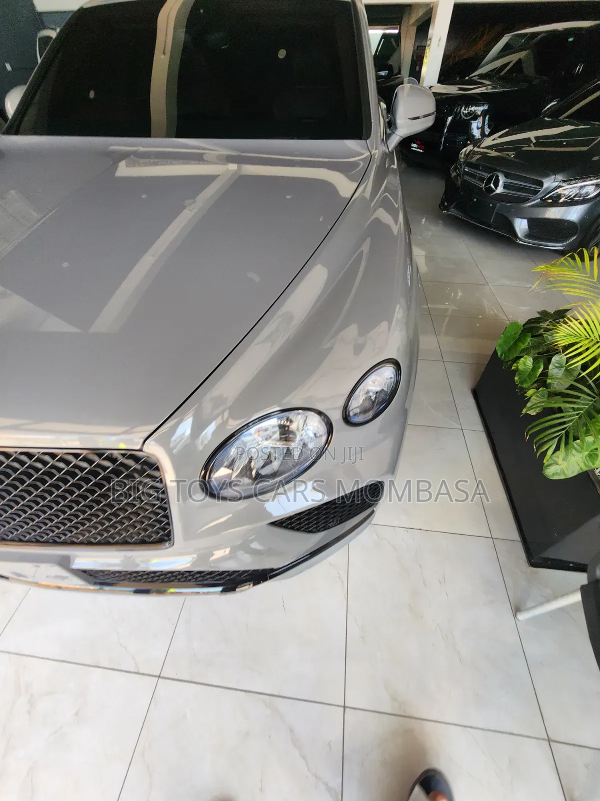 Bentley Bentayga 2023 Gray
